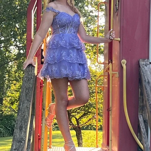 Lavender Off-Shoulder Lace Dress - Picture 4 of 6